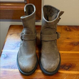 Chippewa Tan Leather Boots